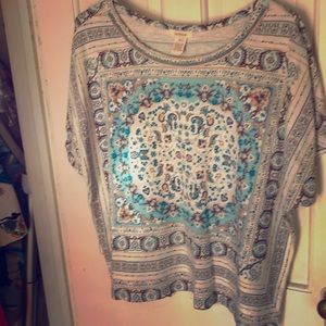 Cute two-piece Sundance shirt